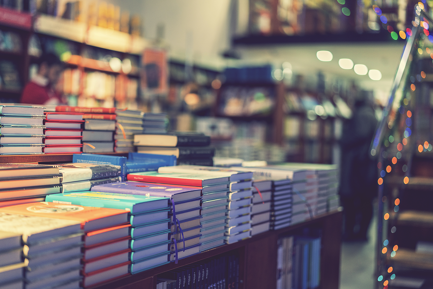 What Does a Mystery Book Publishing Consultant Do?