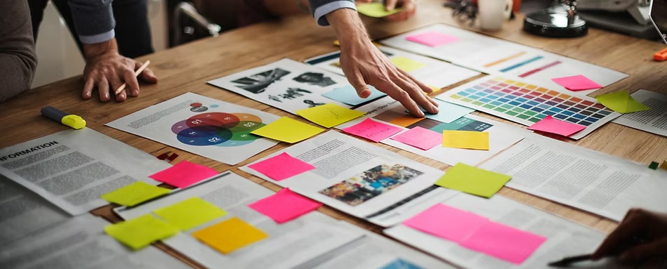 Professional Branding Services That Strengthen Your Brand Identity