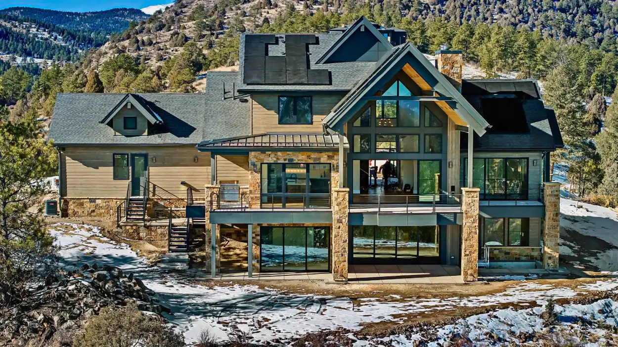 The Full-Service Approach to Luxury Homes in Parker: Design, Build, Remodel, and Expand