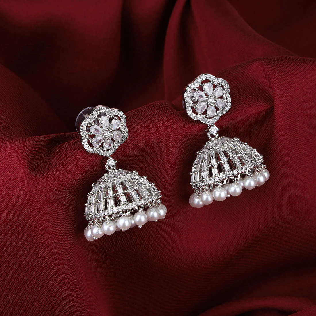 How to Choose the Perfect Earrings for Women Every Occasion