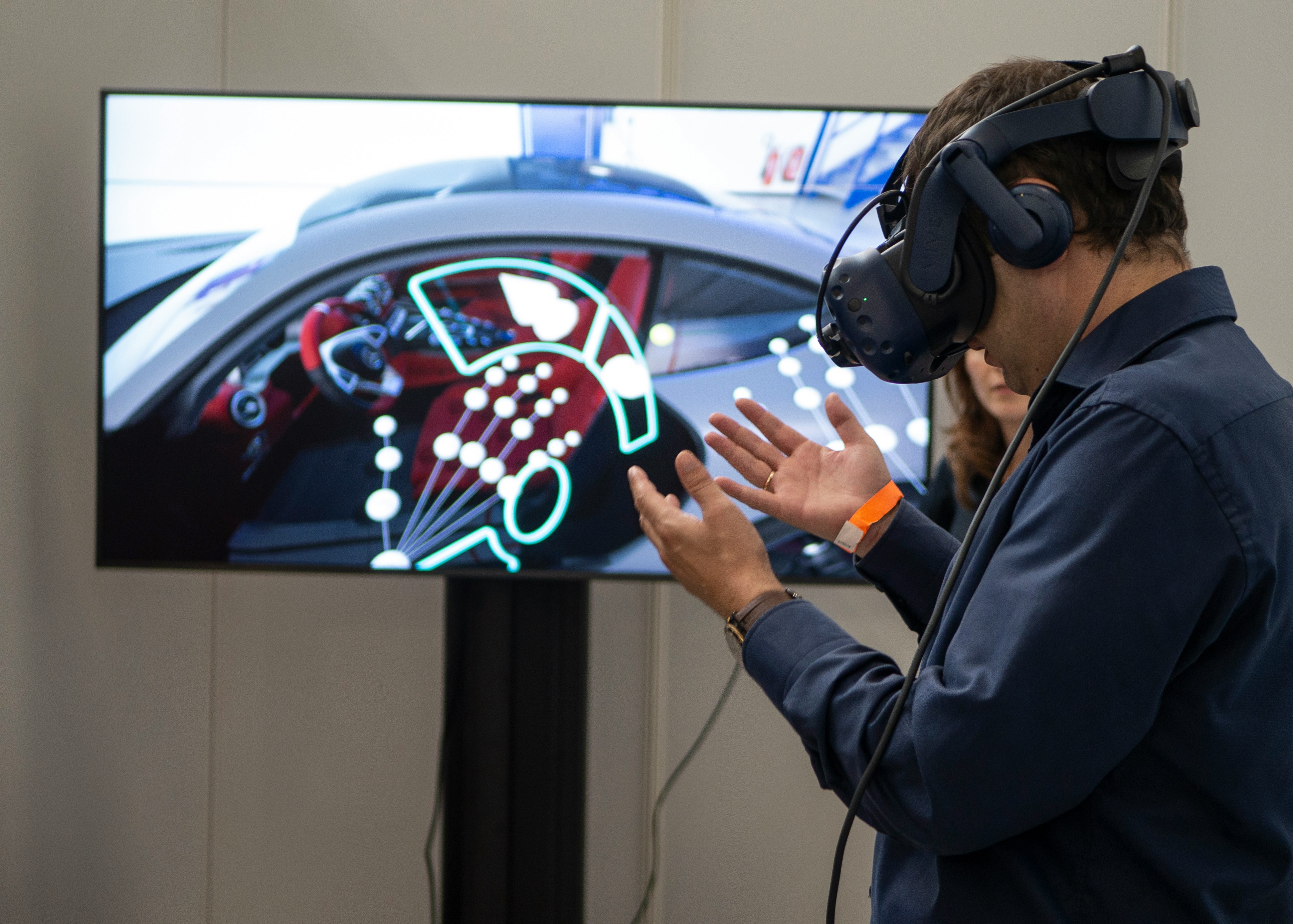 How a VR Training Solution Reduces Human Error in Complex Operations