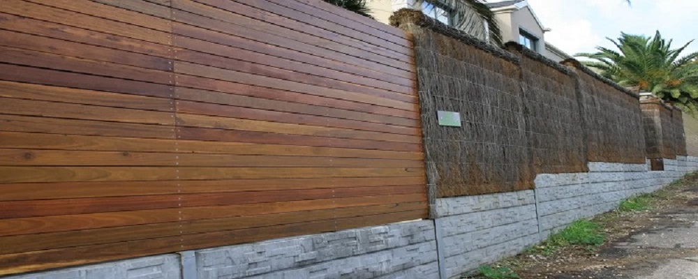 Trusted Australian Brush Fencing Specialists Offering Reliable Repairs and Support