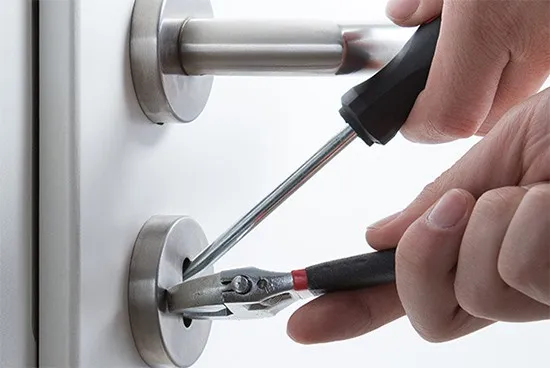 How to Secure Your Business in Vaughan: Locksmith Insights