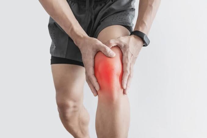 Dr. Saurabh Giri – Leading Orthopedic Surgeon for Advanced Joint Pain Treatment in Pune