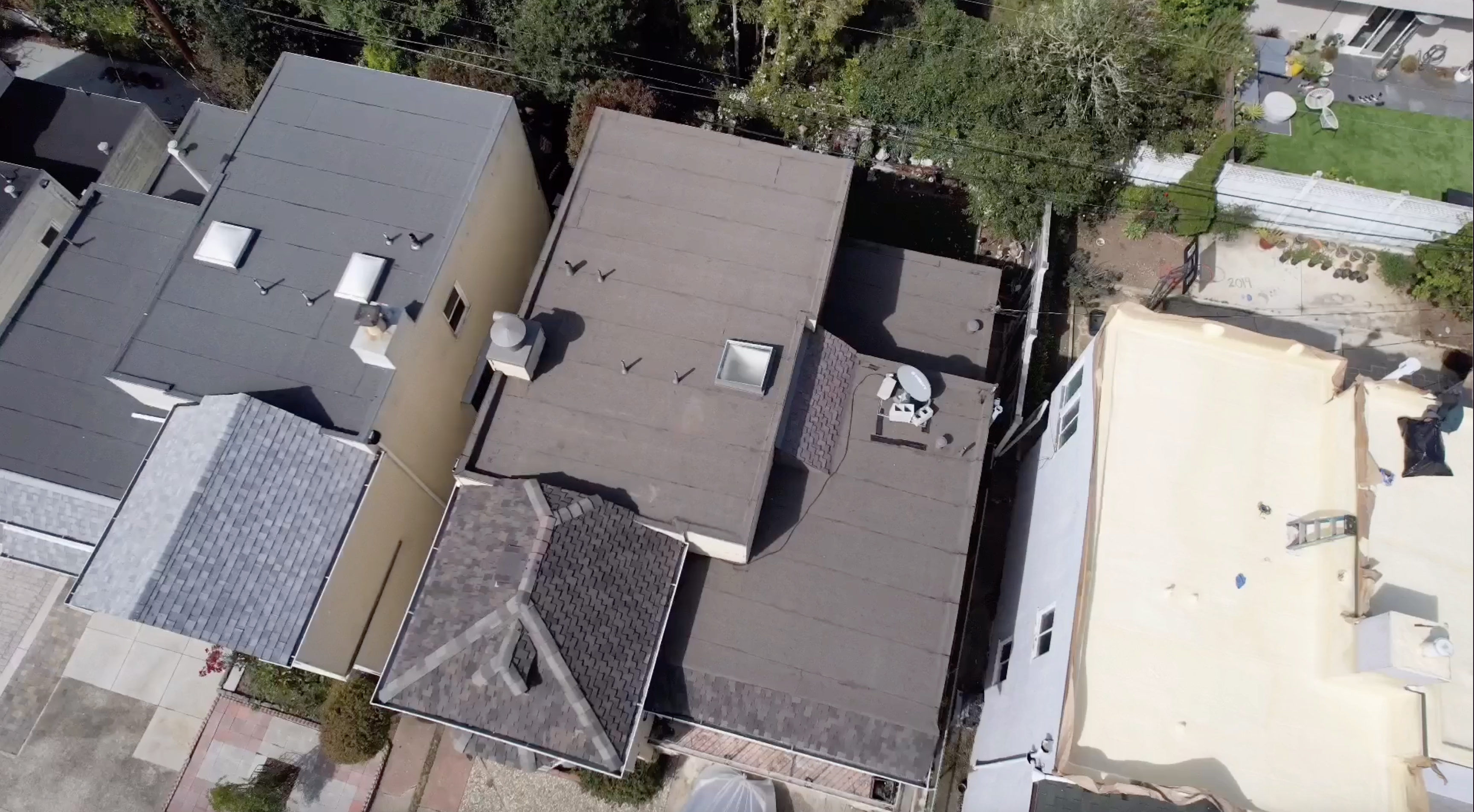 What Happens During a Professional Roof Inspection in San Jose?