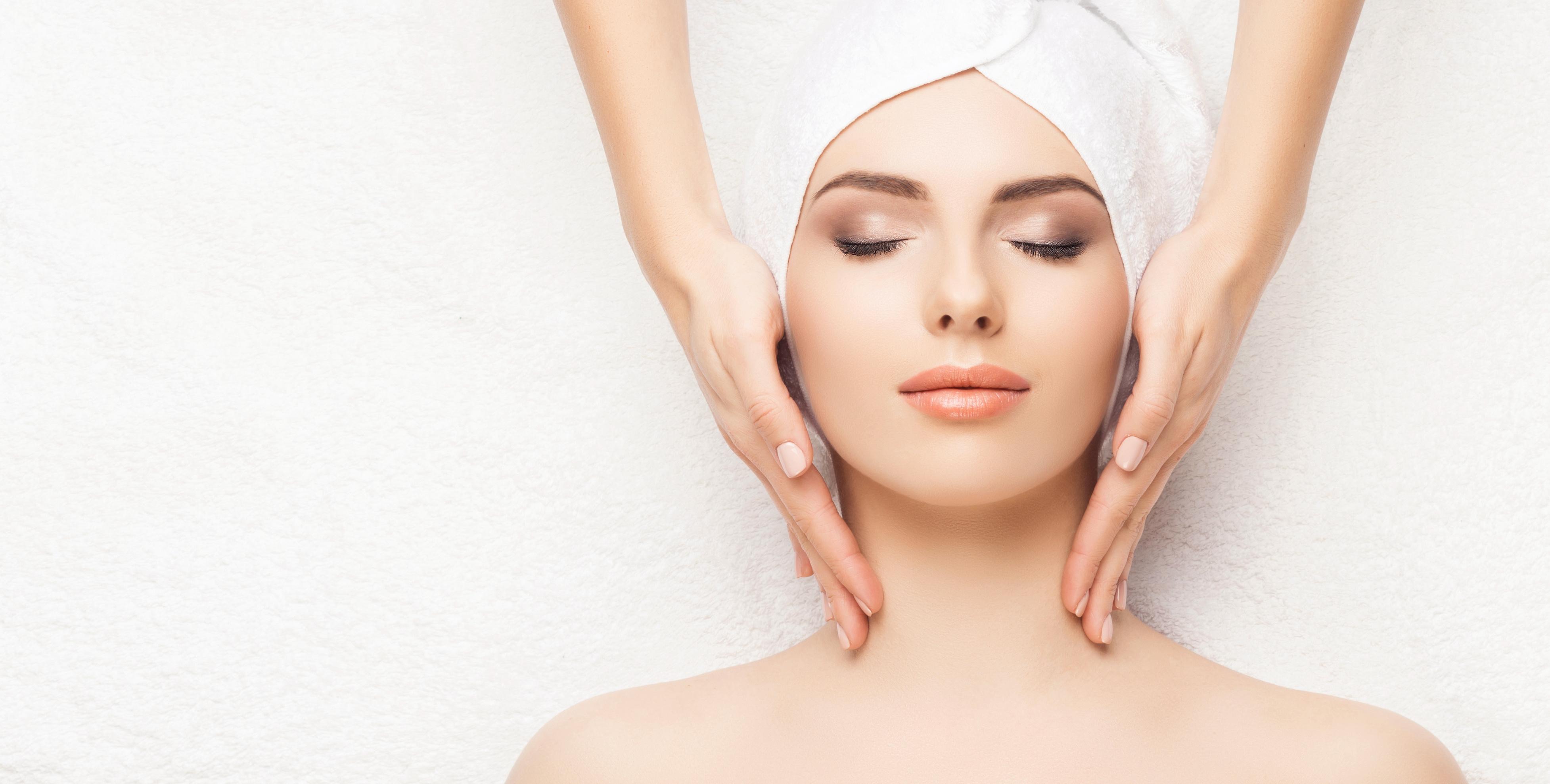 Dermaplaning for Glowing Skin in Tampa: Your Ultimate Glow-Up Treatment