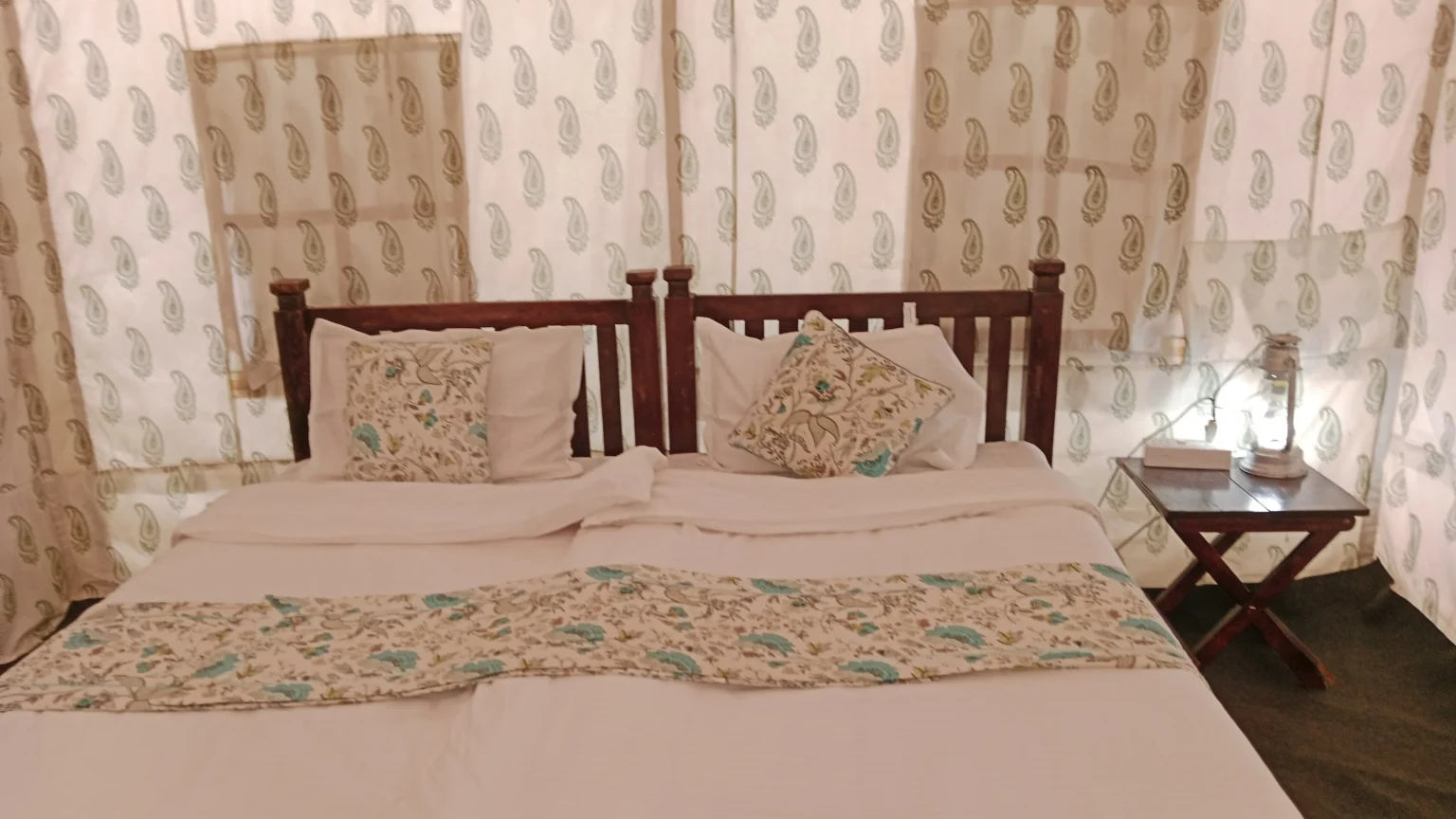 Travel India with Advanta India: Kumbh Mela Tents, Jaisalmer Desert Camp & Rann of Kutch Stay