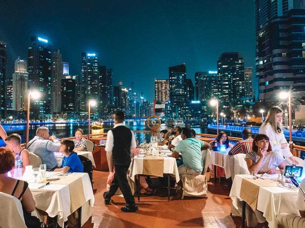 How an Evening Desert Safari Dubai Delivers Adventure, Culture, and Desert Magic