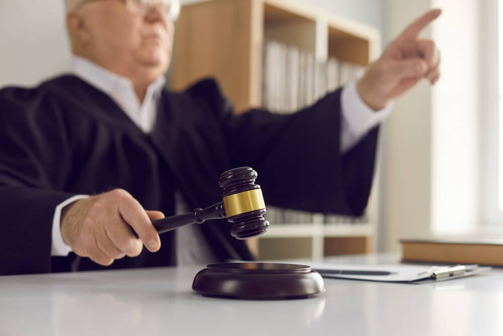 Your Rights and Risks to Immediate Termination for Serious Misconduct