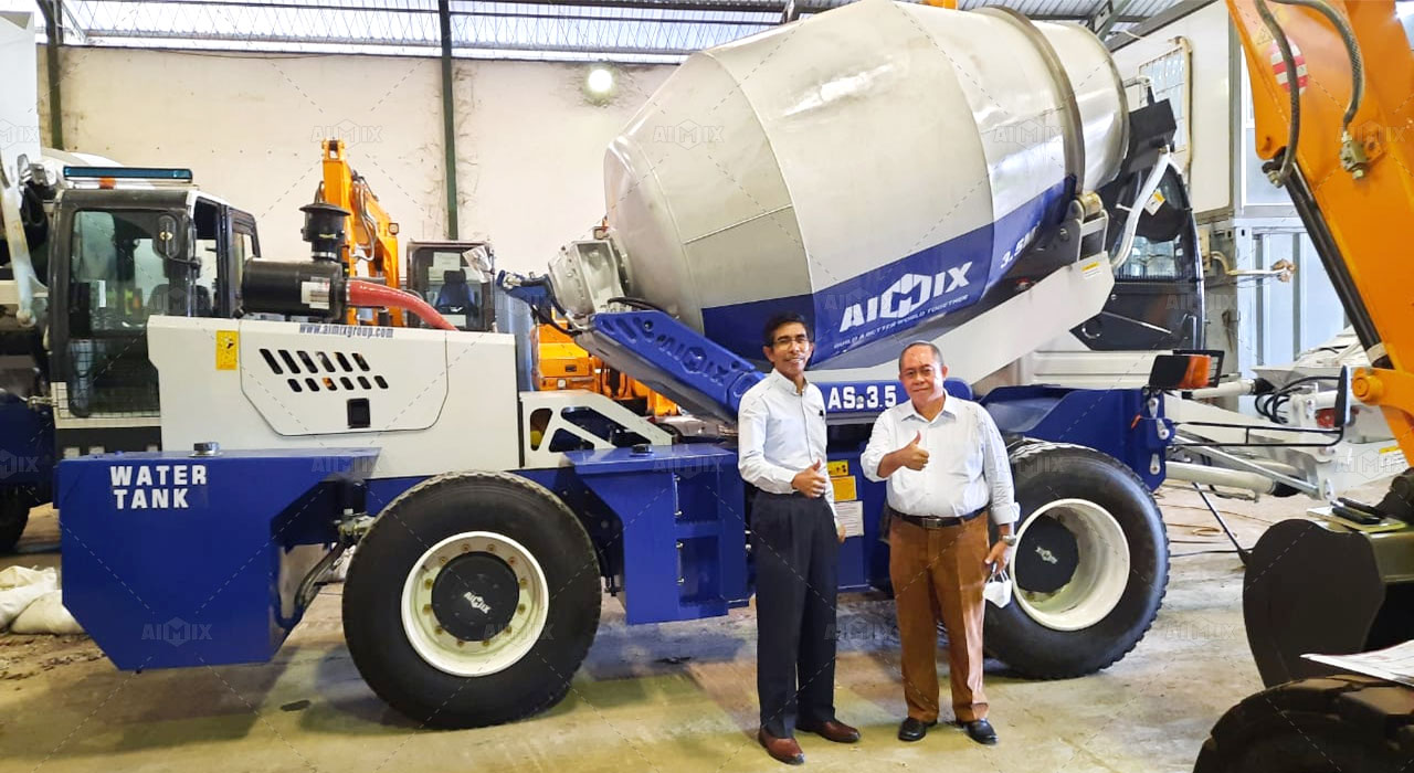 Stop Wasting Time: How a Self Loading Mixer Skyrockets Efficiency