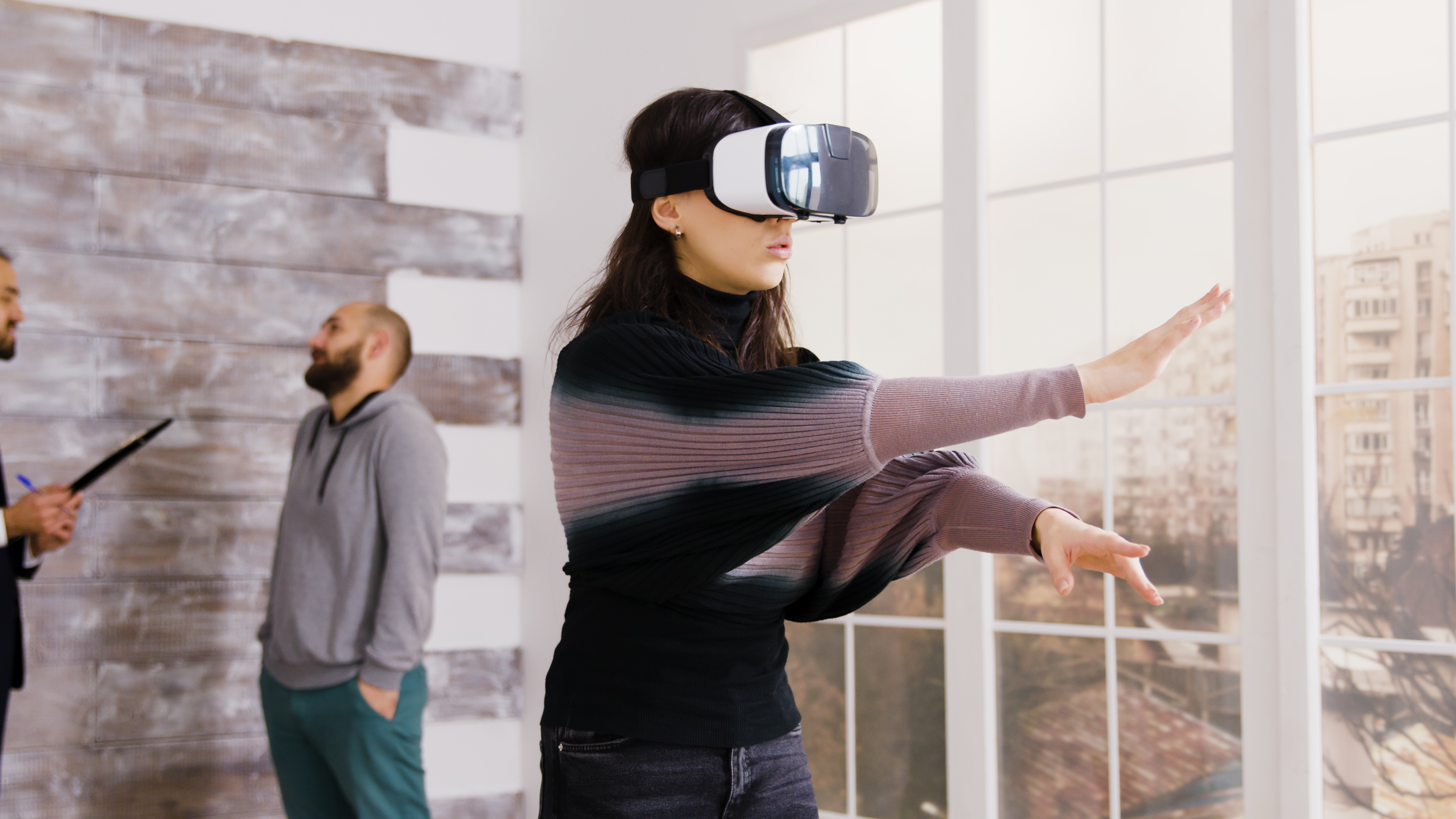 Exploring the Future of Skills Development: Key VR Training Features and Their Impact