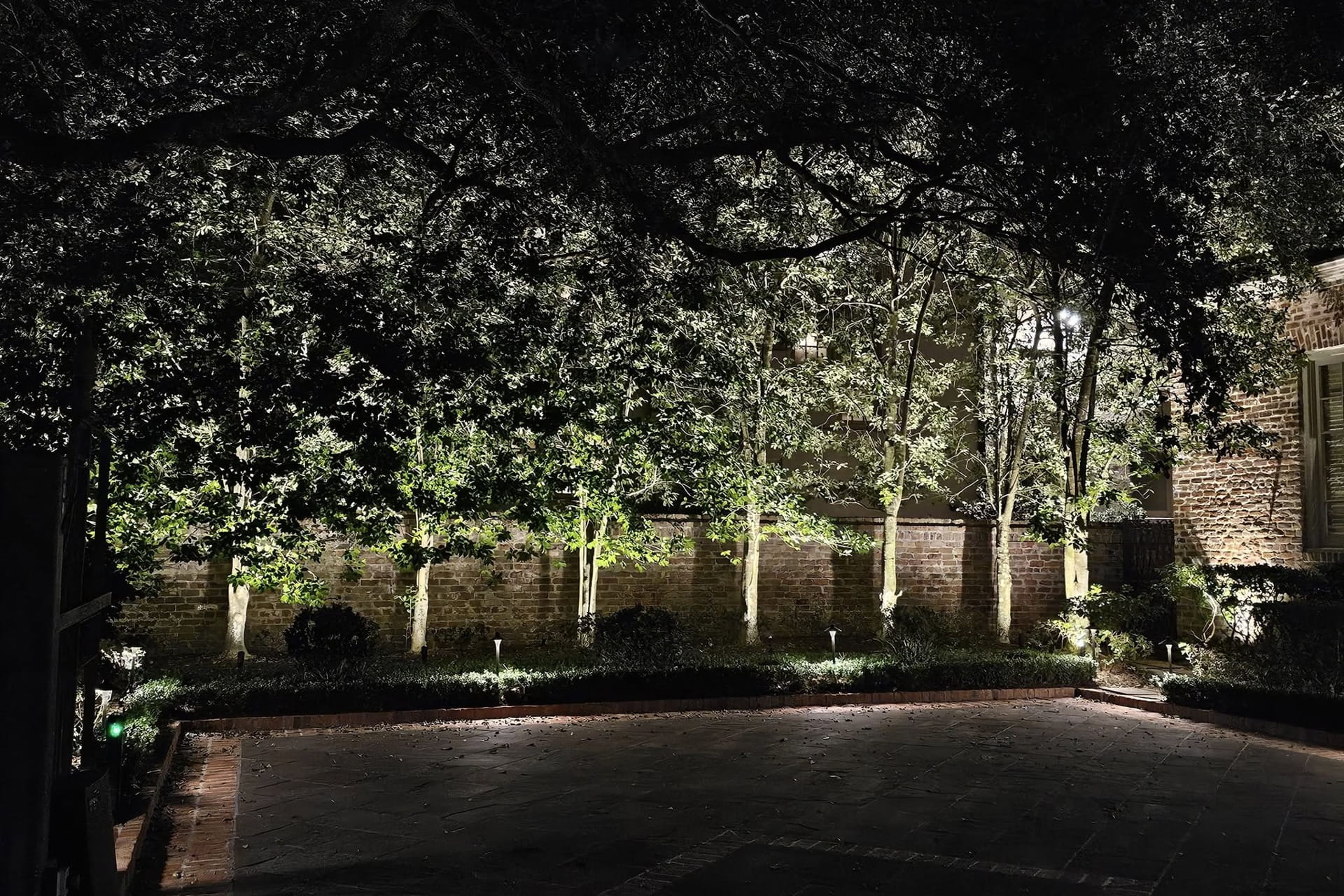 7 Landscape Lighting Ideas for Safety and Curb Appeal