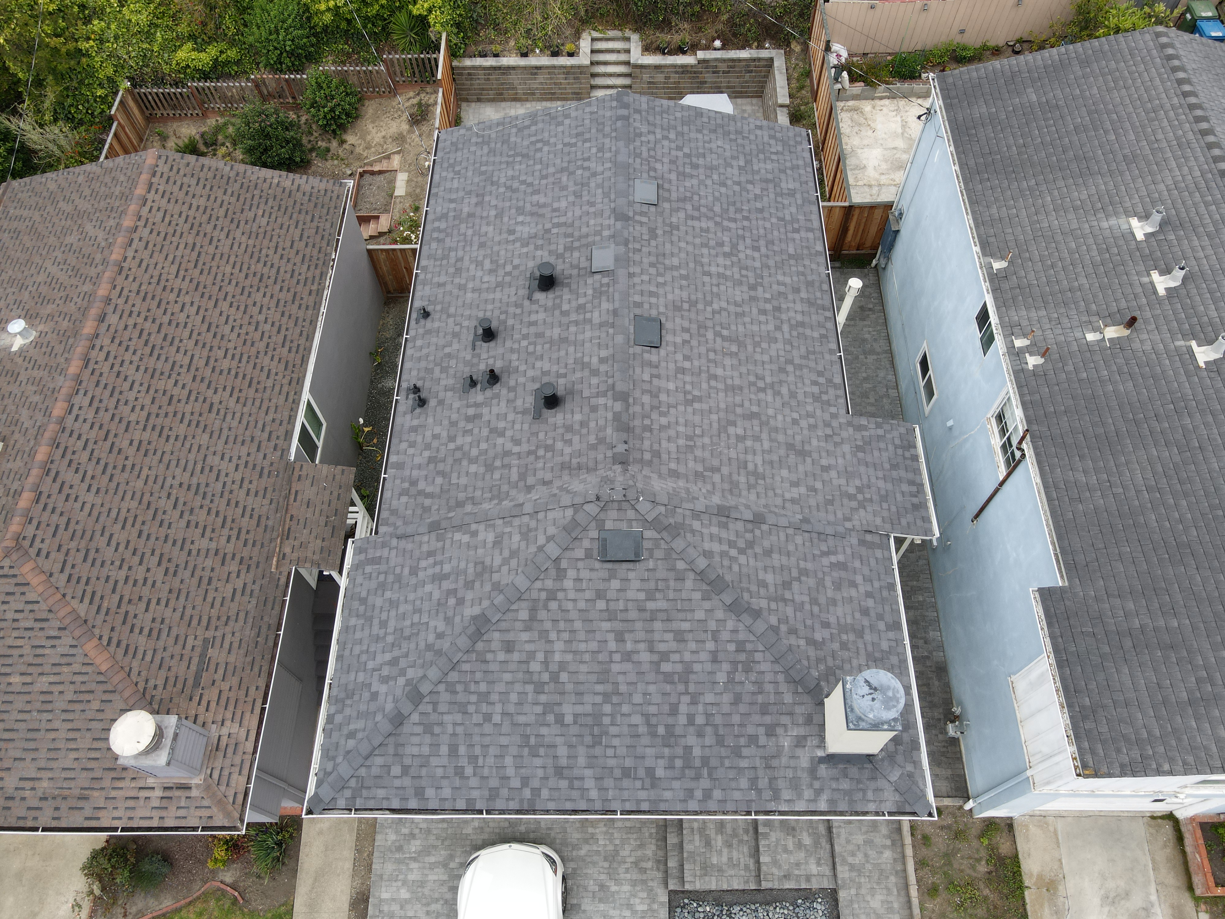 Can You Stay in Your Home During a Roof Replacement in Sacramento, CA?