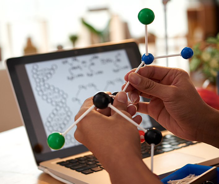 Struggling with Chemistry? Here’s How the Right Support Changes Everything