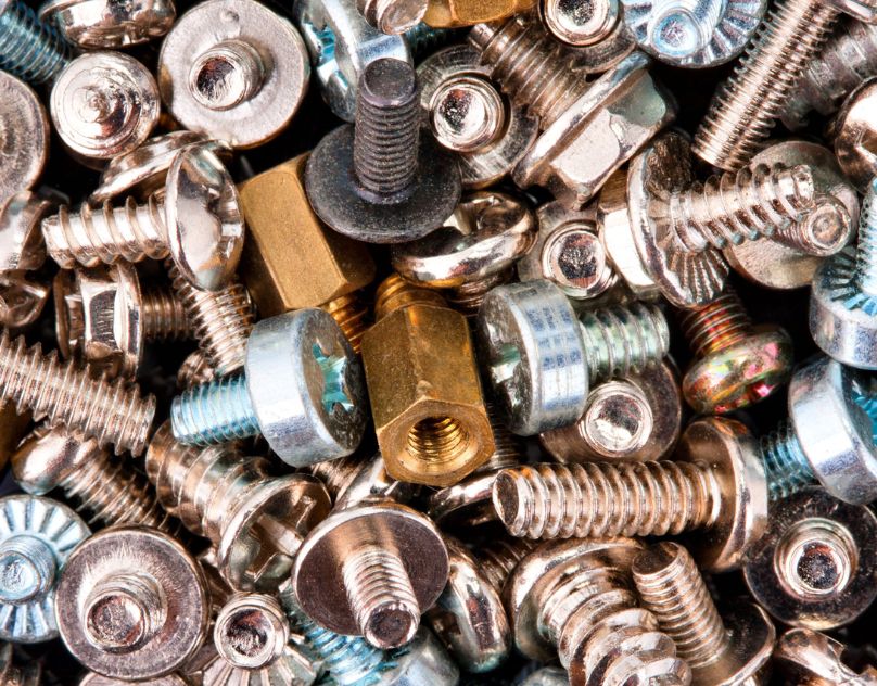Industrial Fasteners: Types, Materials & Key Applications Guide