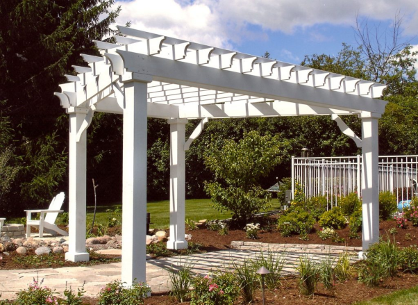 Common Pergola Construction Mistakes and How to Avoid Them