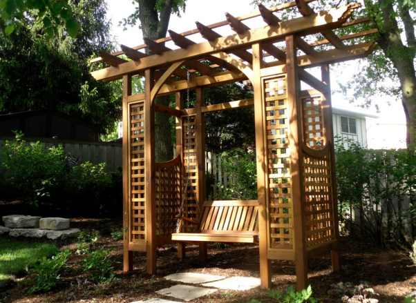 Common Pergola Construction Mistakes and How to Avoid Them