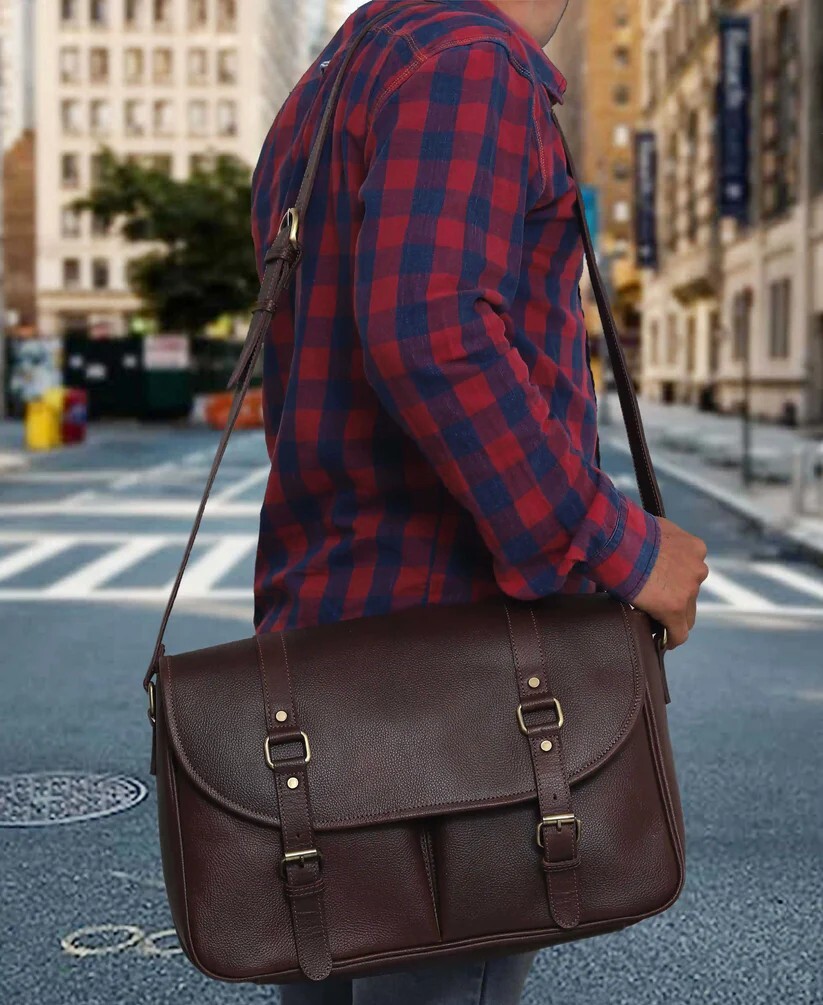 A Practical Guide to Selecting Leather Messenger Bags in 2026
