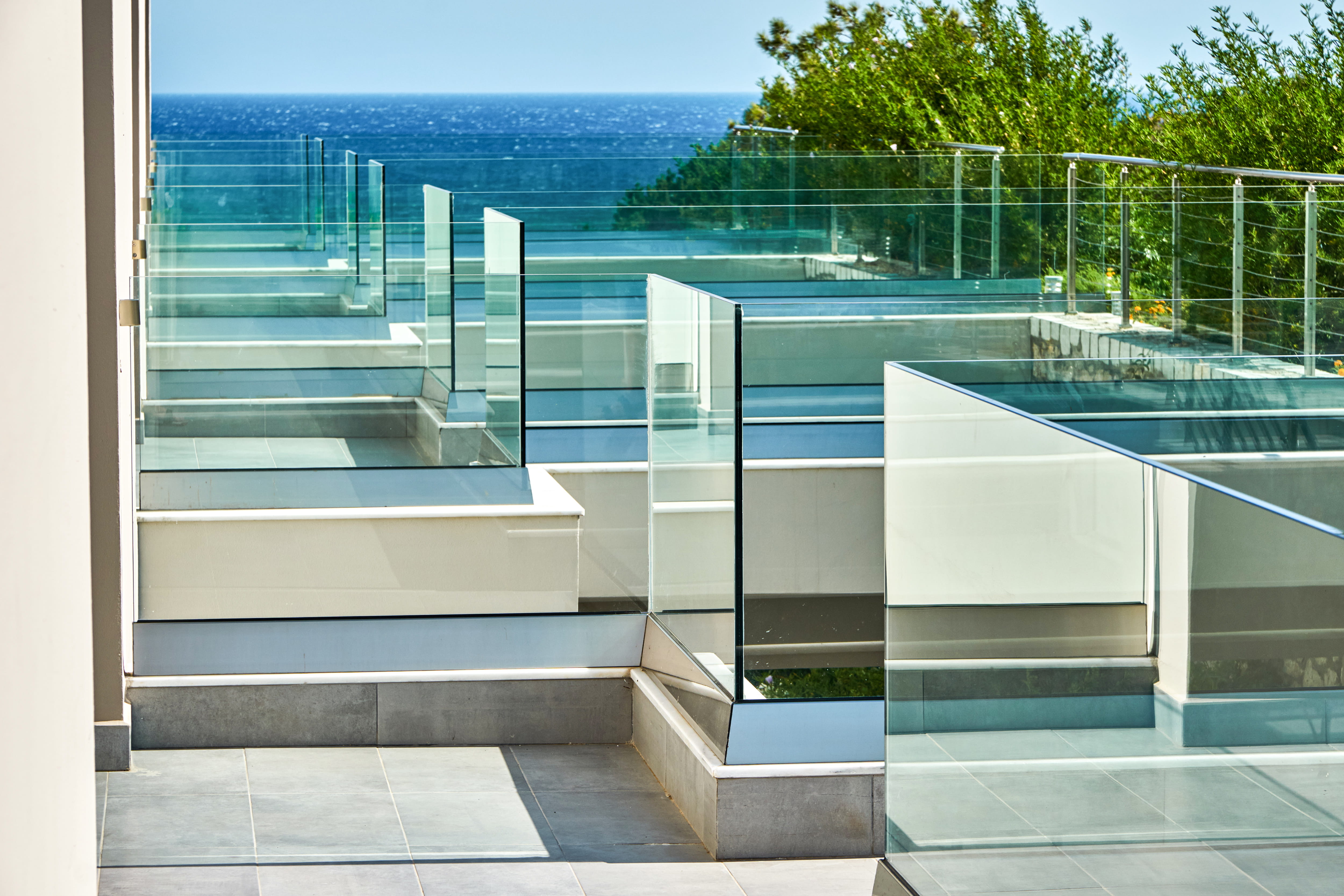 Glass Aluminum Dubai Expert Glass Pool Fencing Installation in Dubai