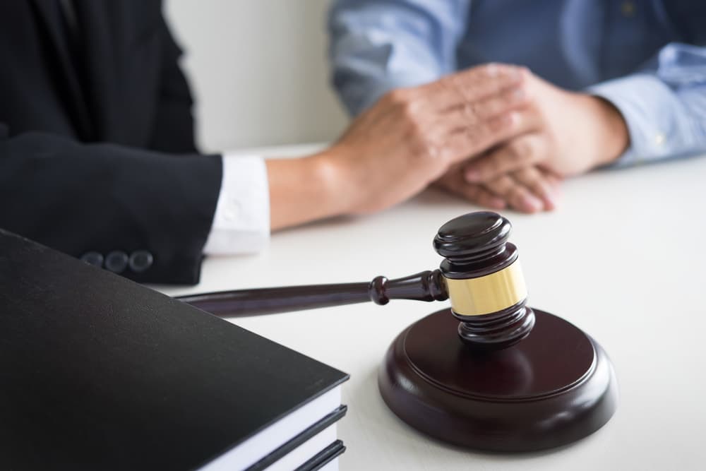 Best Criminal Defense Lawyer in Van Nuys !