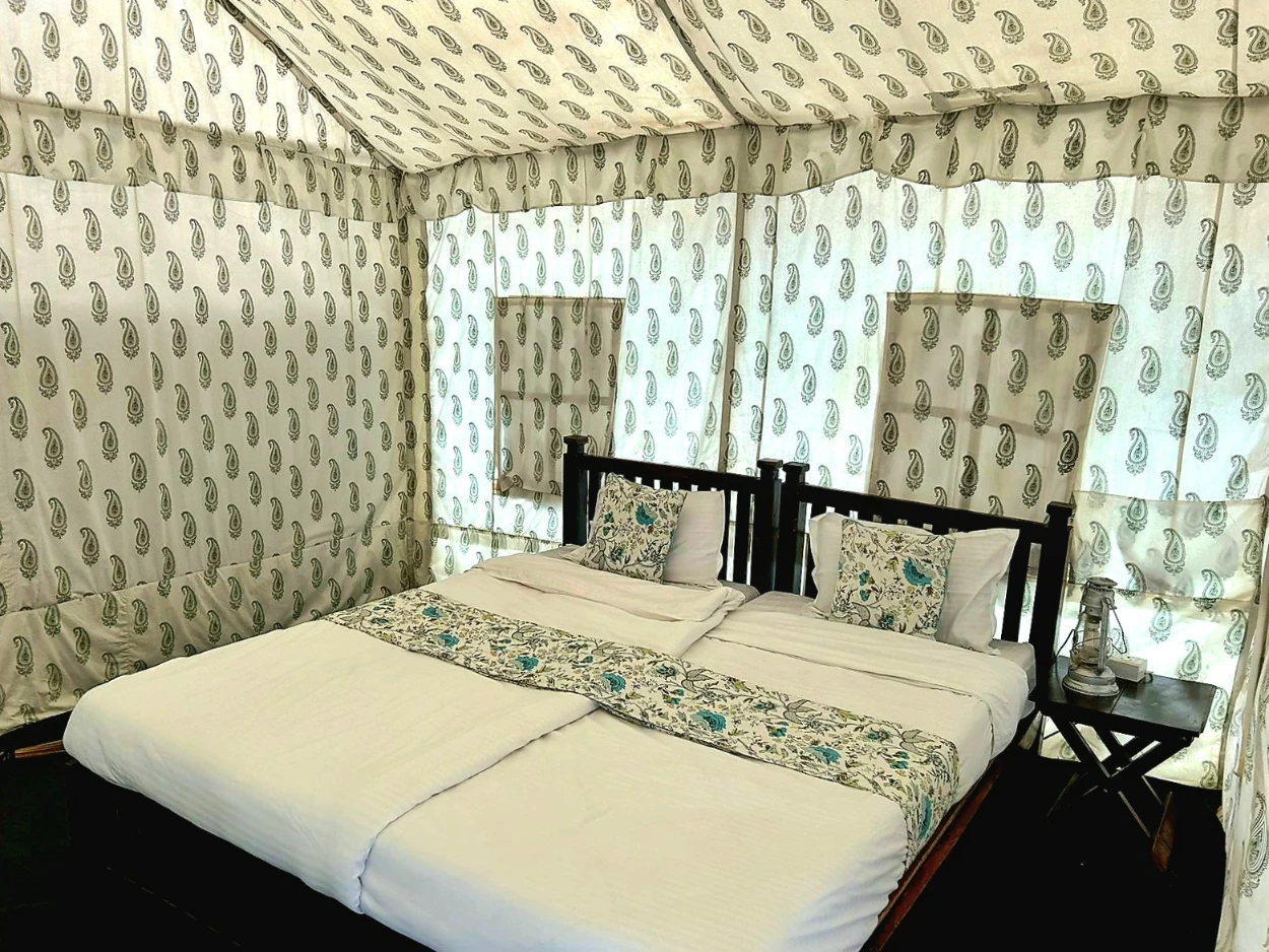 Best Desert Camp in Jaisalmer with Cultural Nights, Camel Safari & Luxury Tents