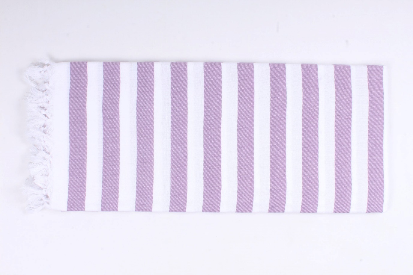 How Handloom Clothes Adapt Better to Indian Summers Than Blended Fabrics