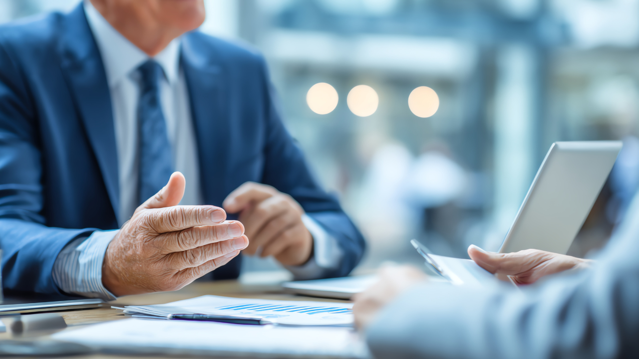 Understanding Sole Proprietorship vs Corporation in Ontario