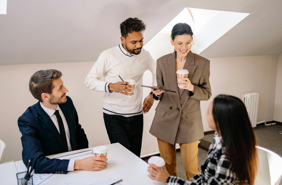 How Employers Can Communicate Benefits Clearly Without Confusing Staff