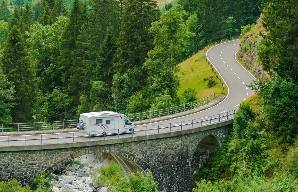 How to Plan an RV Trip for a Smooth Travel Experience