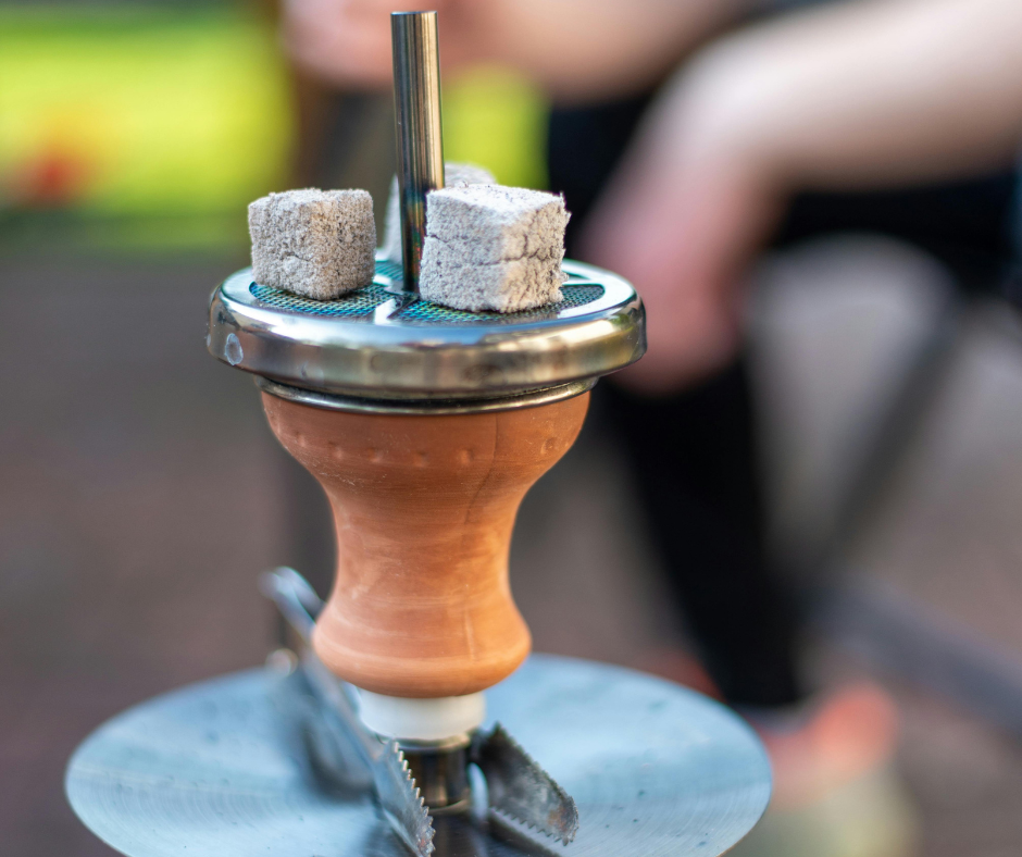 Why Hookah Lounges Continue to Grow in Popularity