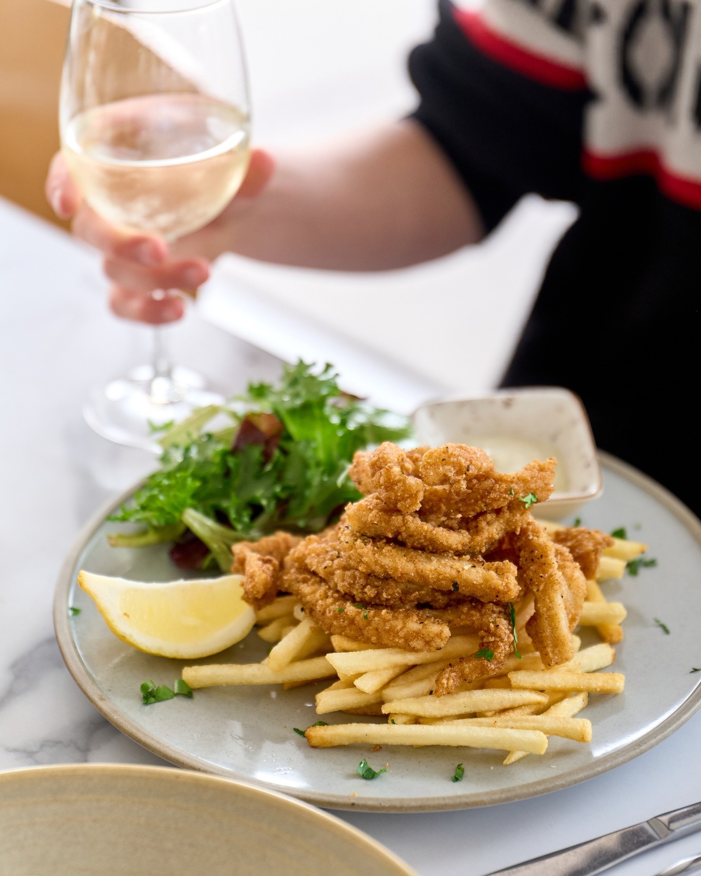 Beyond the High Chair: How to Identify the Best Family Friendly Restaurant Near Me