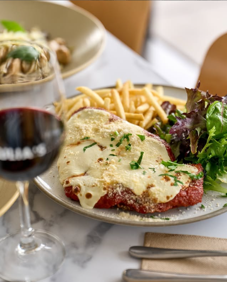 Beyond the High Chair: How to Identify the Best Family Friendly Restaurant Near Me