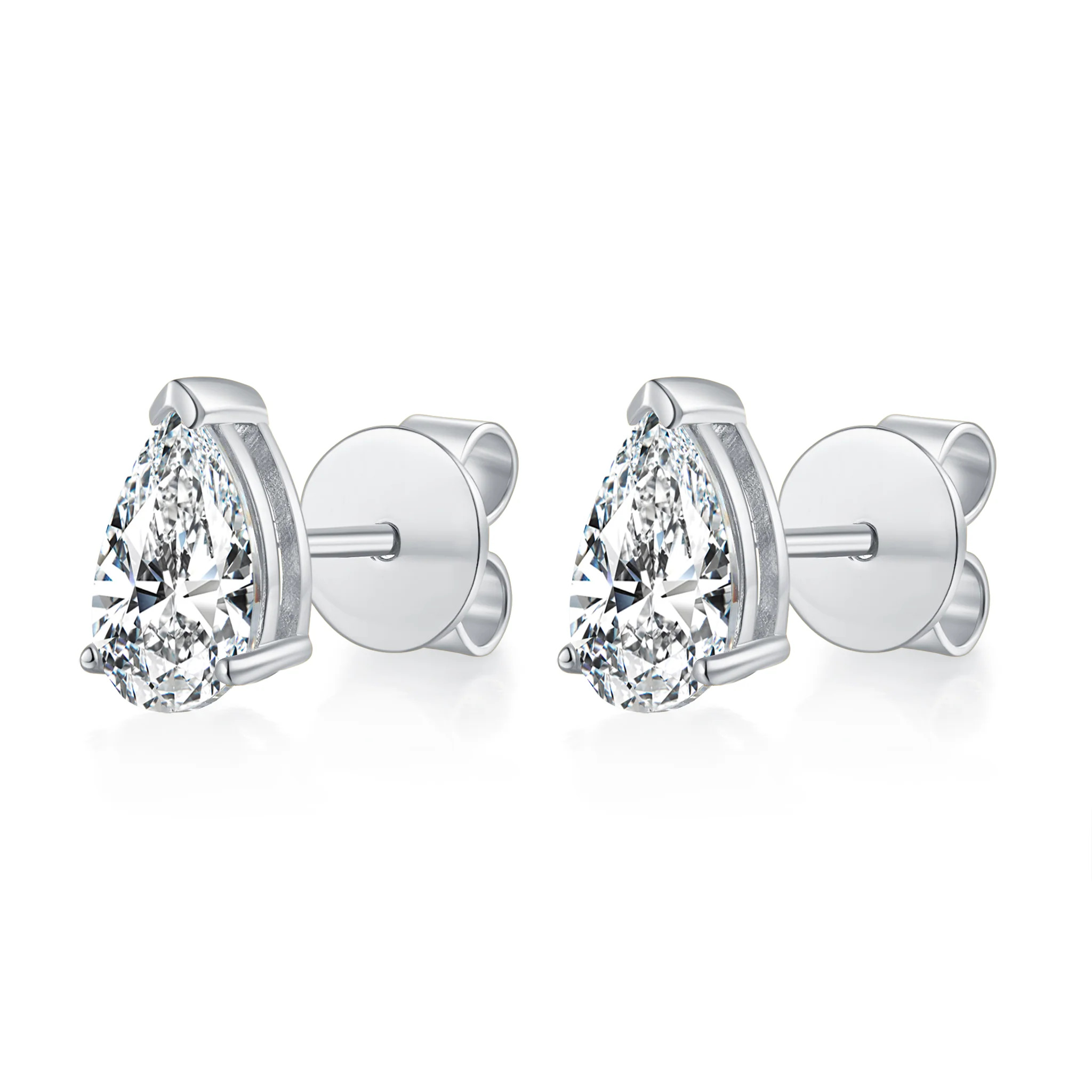 A Modern Classic: Lab Grown Diamond Stud Earrings for Every Occasion