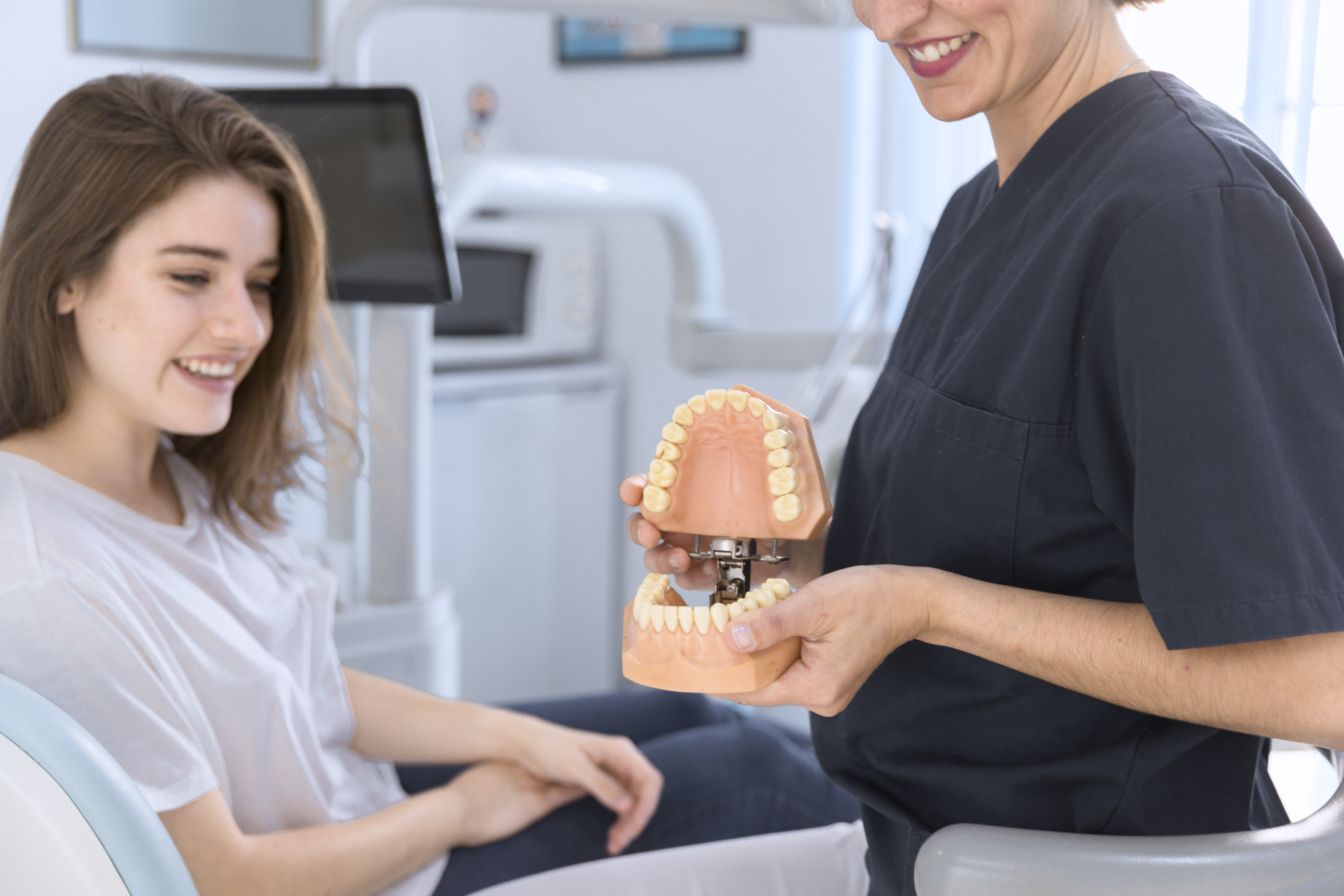 Best Dentures Implants Treatment Center in Portland,OR !