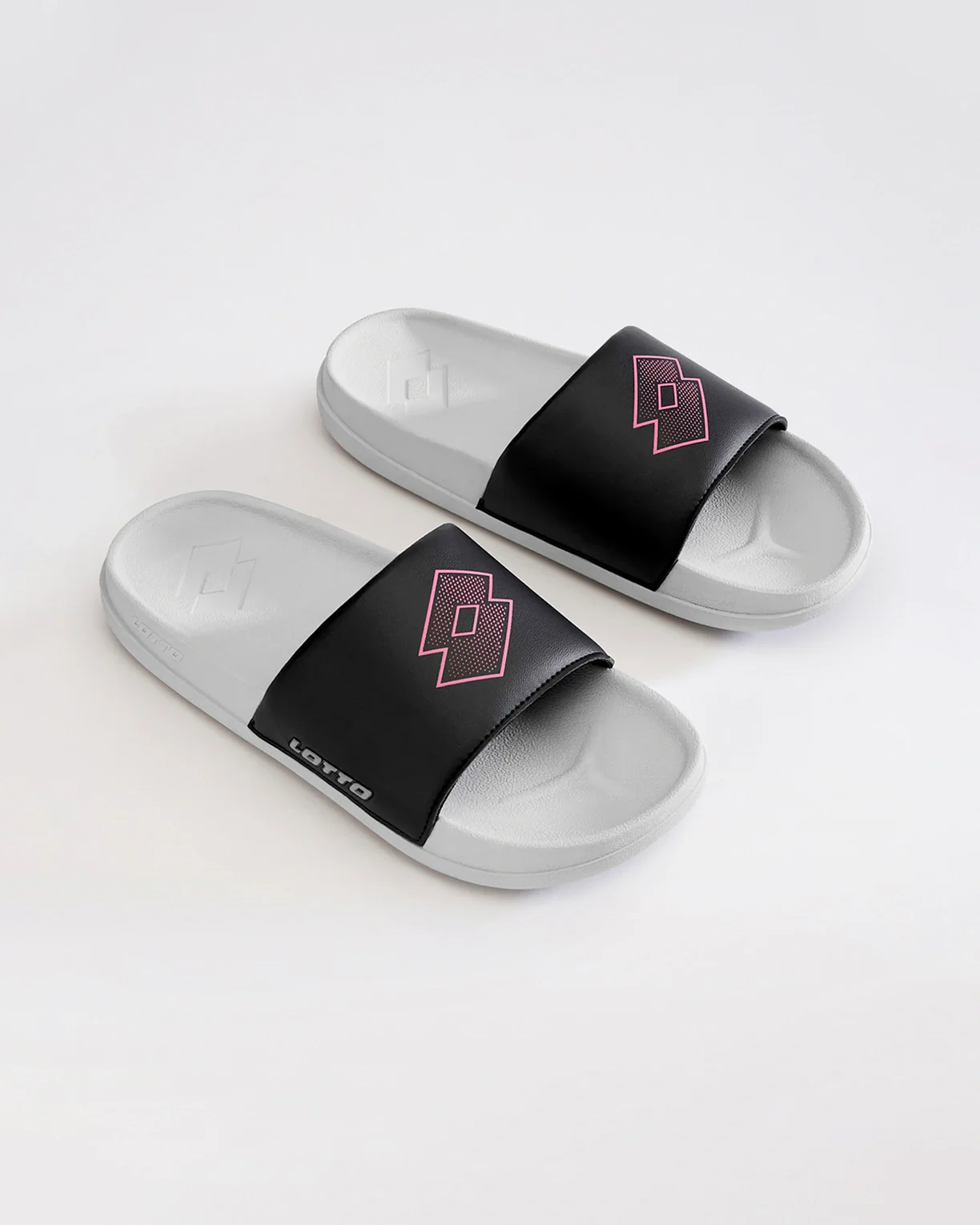 What Makes Lotto Women’s Slides Ideal for Daily Comfort