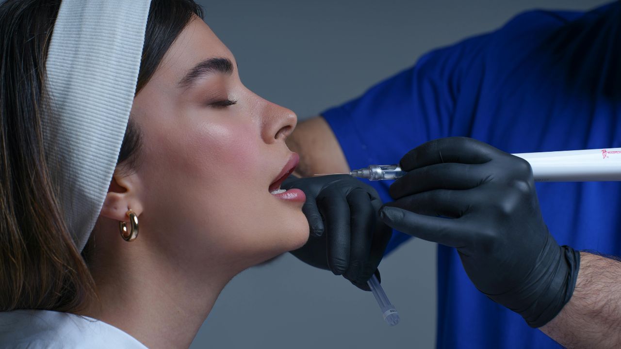 8 Cosmetic Surgery Secrets for Timeless Beauty Glow