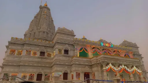 Vrindavan taxi service