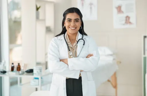 Dr Aakriti kapoor
