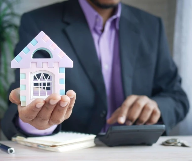 Profile photo of Jonathan Cousins