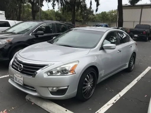 Nissan of Lagrange