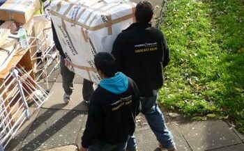 Man-and-Van-in-London-Full-House-Removals-365x217-7d6490d7