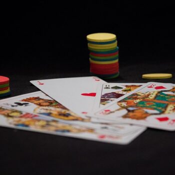 card-game-4780495_640-57aed704