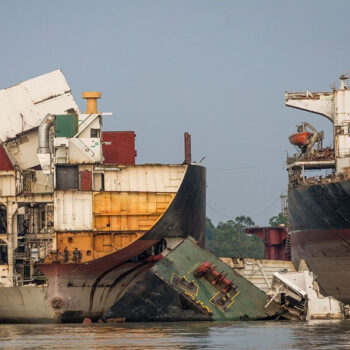 India-regulates-ship-recycling-59a05a94