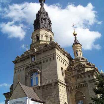 nikolaev-church-536cf90a