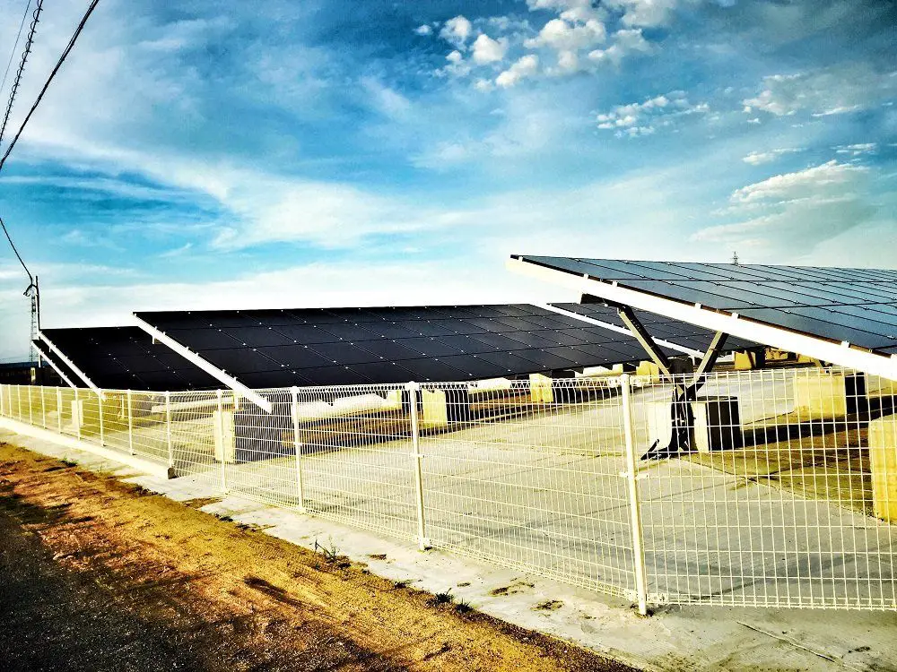 solar-panel-2021-12-18-23-37-58-utc-0ddc6f74