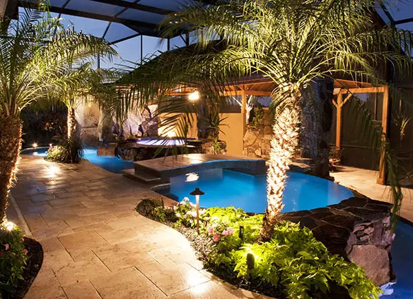 Outdoor Lights Ideas to Enhance Your Backyard Pool in Cape Coral-d17d5391