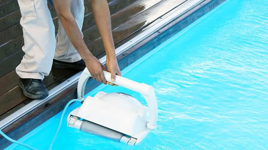 Learn All About the Best Pool Cleaners in Adelaide-84cd138d