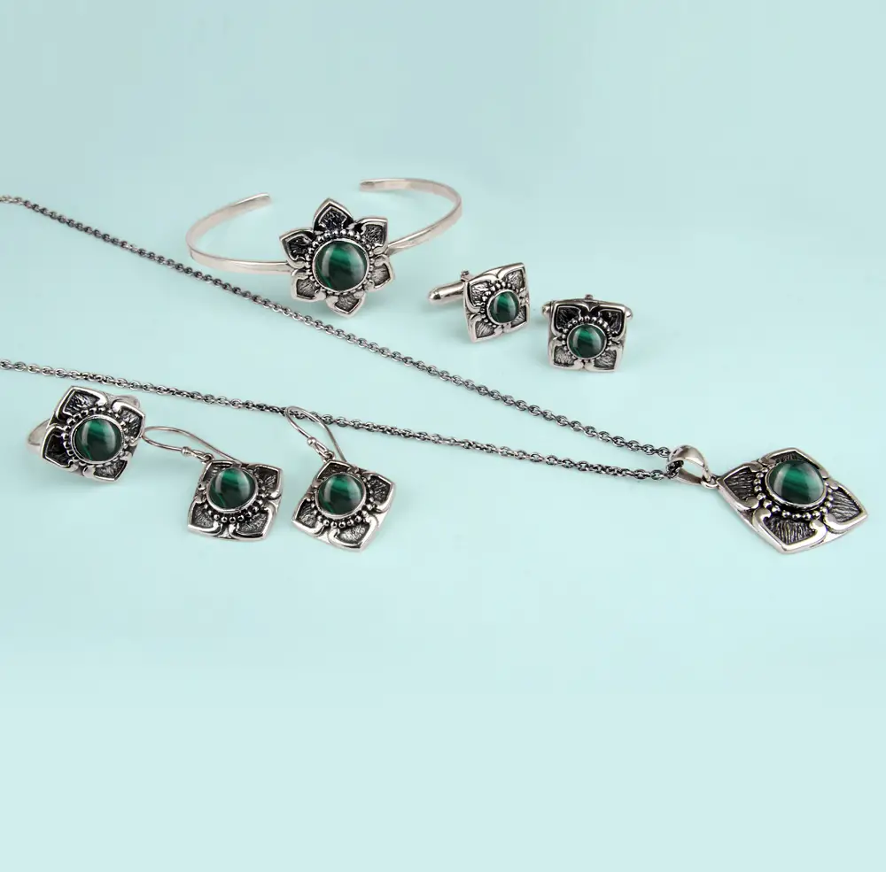 Malachite Gemstone jewelry-27971b25