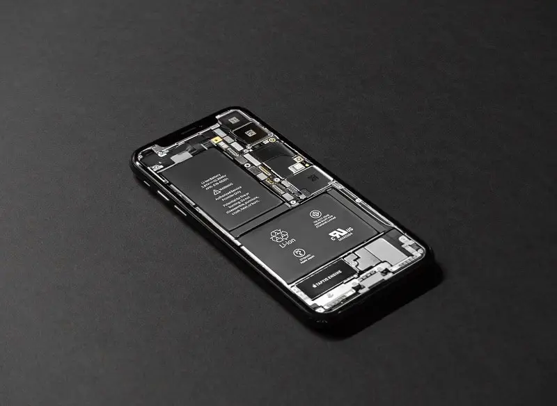 best-battery-life-smartphones-min-278011a4