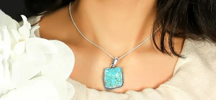 the_december_birthstone_turquoise-e4f9367b